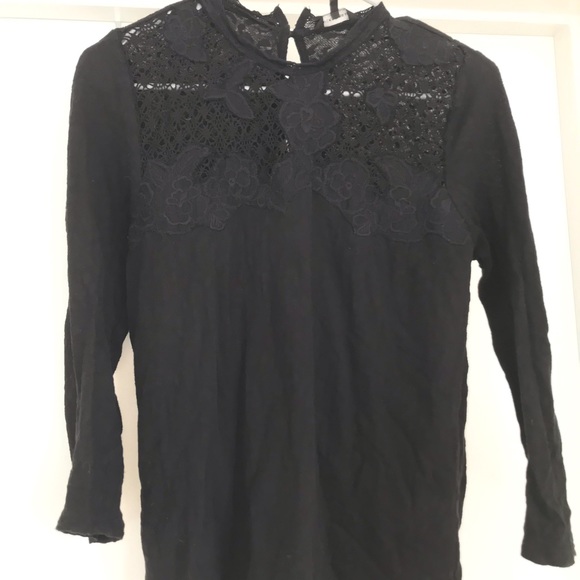 Lucky Brand Lace Detail Top - Picture 1 of 4